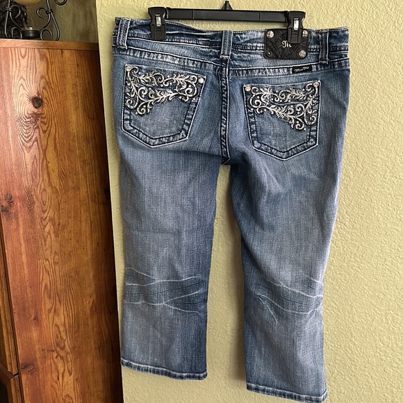 Miss Me Jeans - Picture 3 of 9